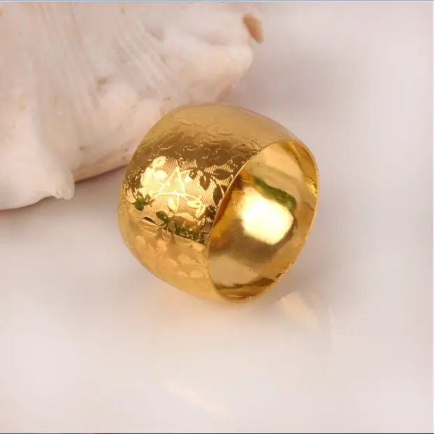 Modelo de hotel quarto anel dourado guardanapo fivela anel de guardanapo restaurante ocidental guardanapo de metal círculo anel de pano