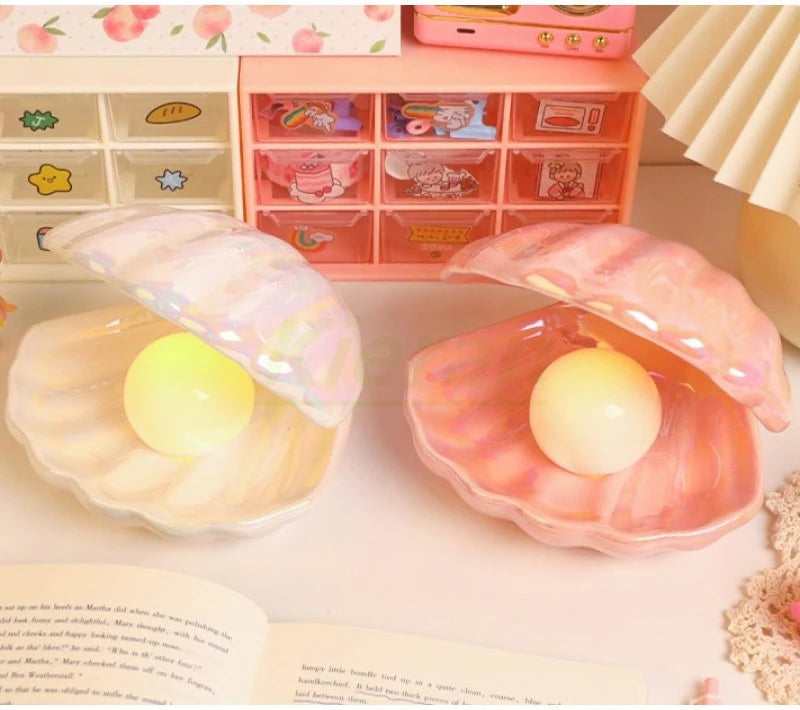 Luminária Pérola com LED | Abajur Decorativo para Quarto e Sala
