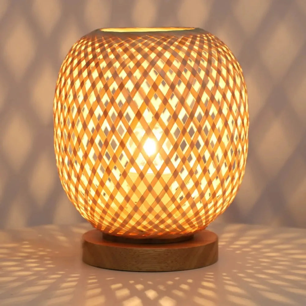 Luminária de Mesa Rattan Boho