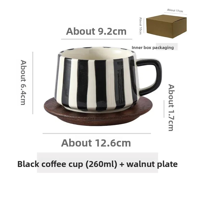 Conjunto de xícara de café cerâmica listrada criativa, para escritório, chá da tarde, latte fino, presente artesanal, combinação de xícara e prato