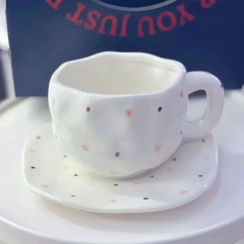 Xícara de Cerâmica Pintada à Mão com Pires 300ml
