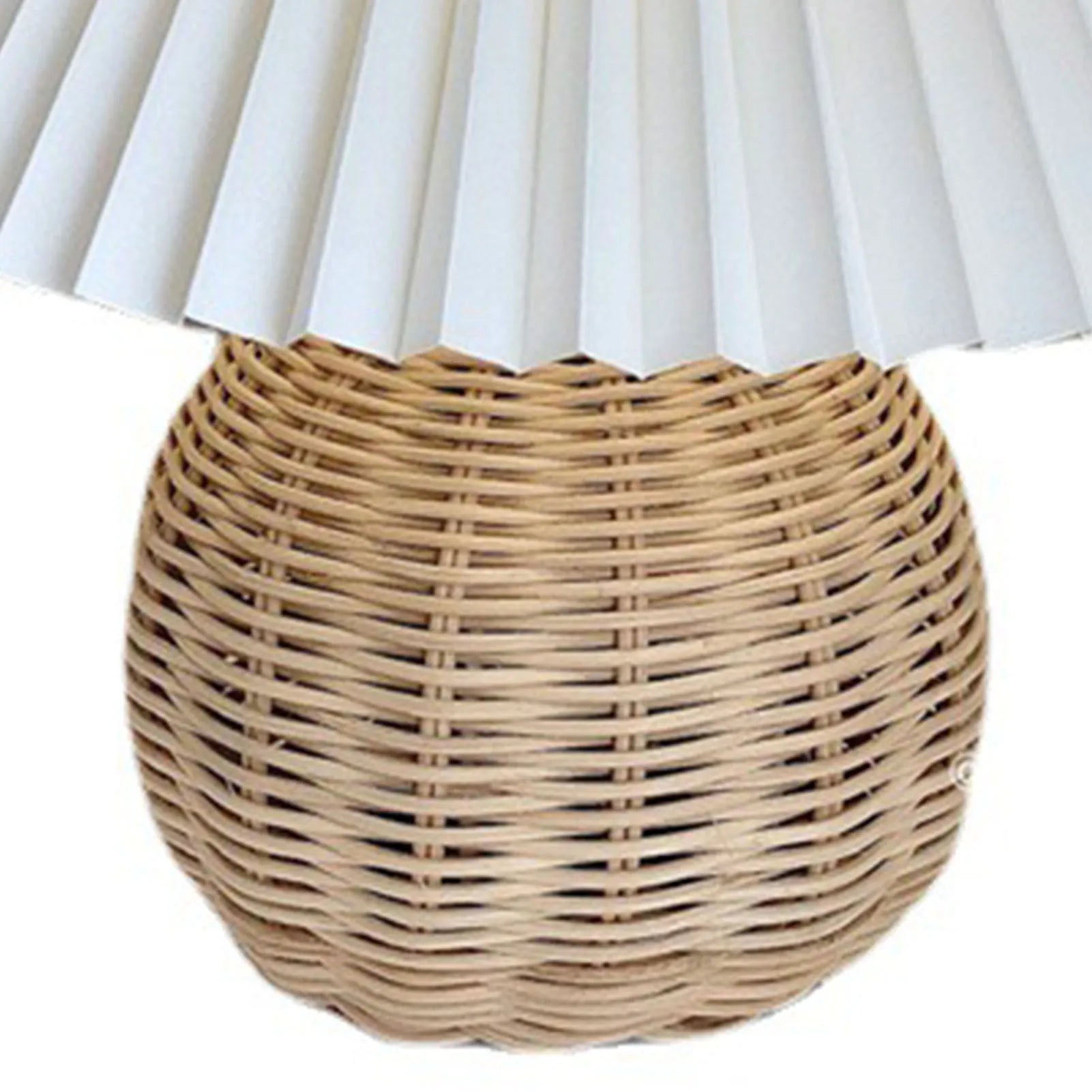 Luminária de Chão Rattan Vintage | Estilo Retrô para Sala e Quarto